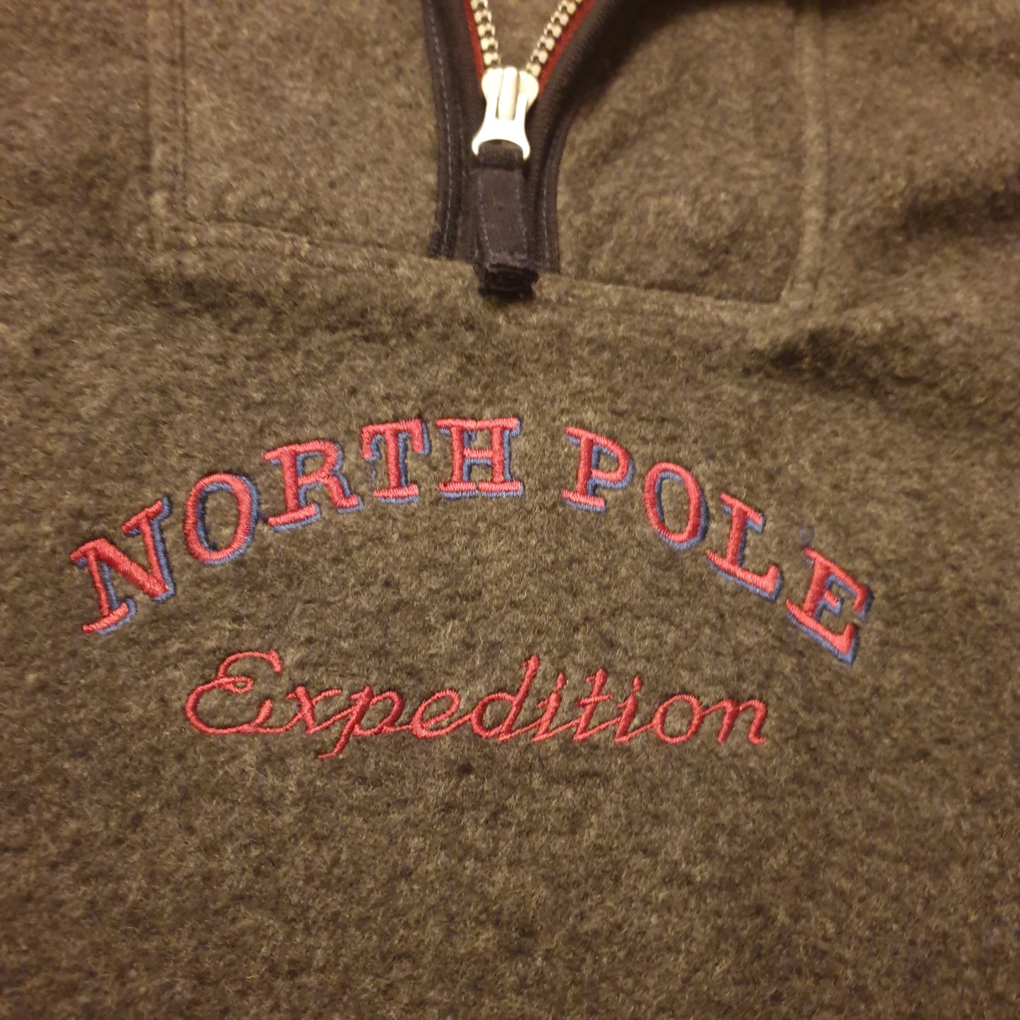 Vintage North Pole Fleece XXL