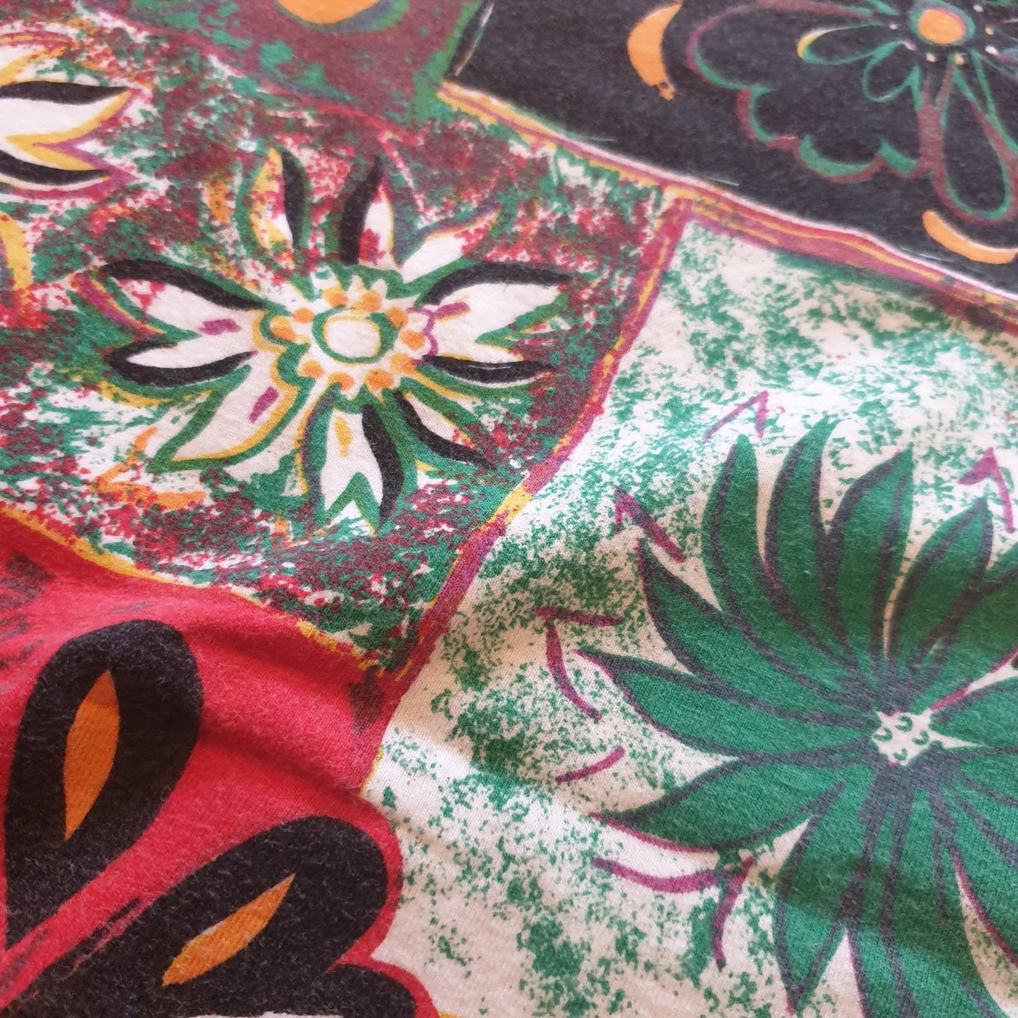 Vintage Flowers T-Shirt XL