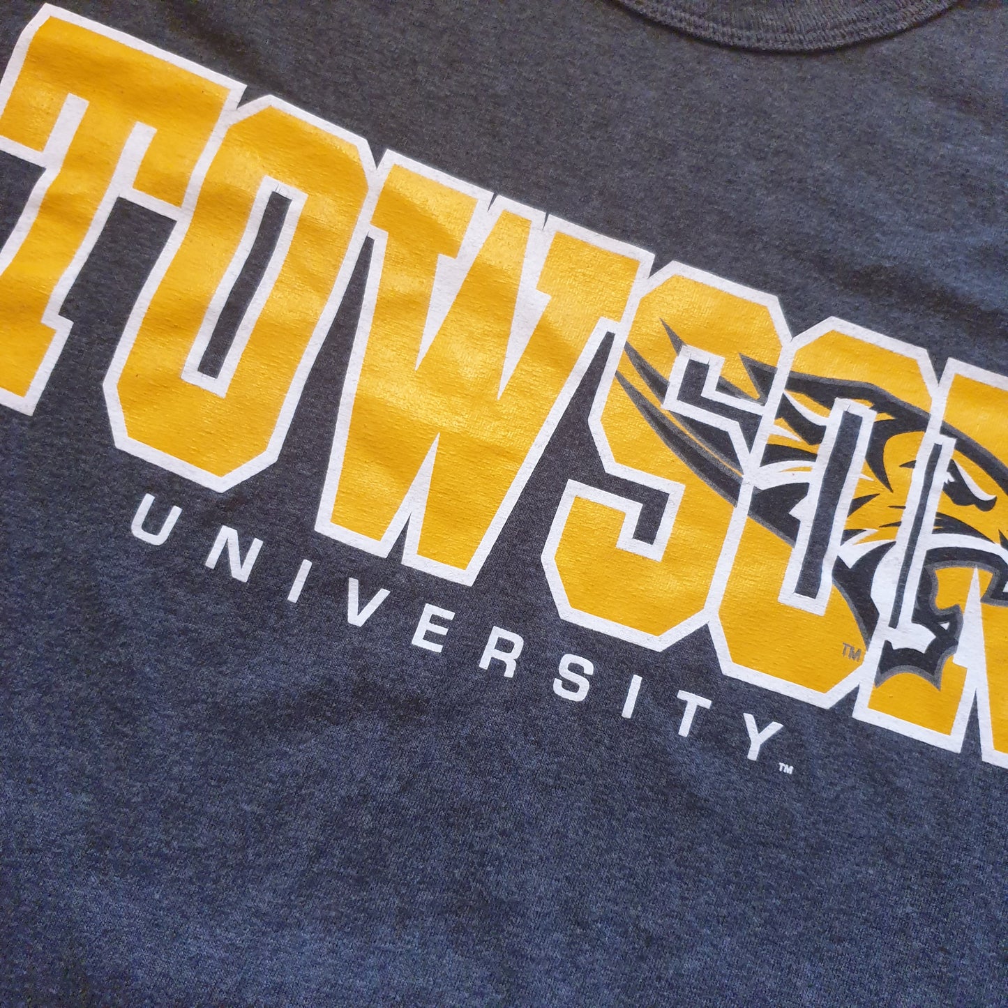 Towson University T-Shirt M