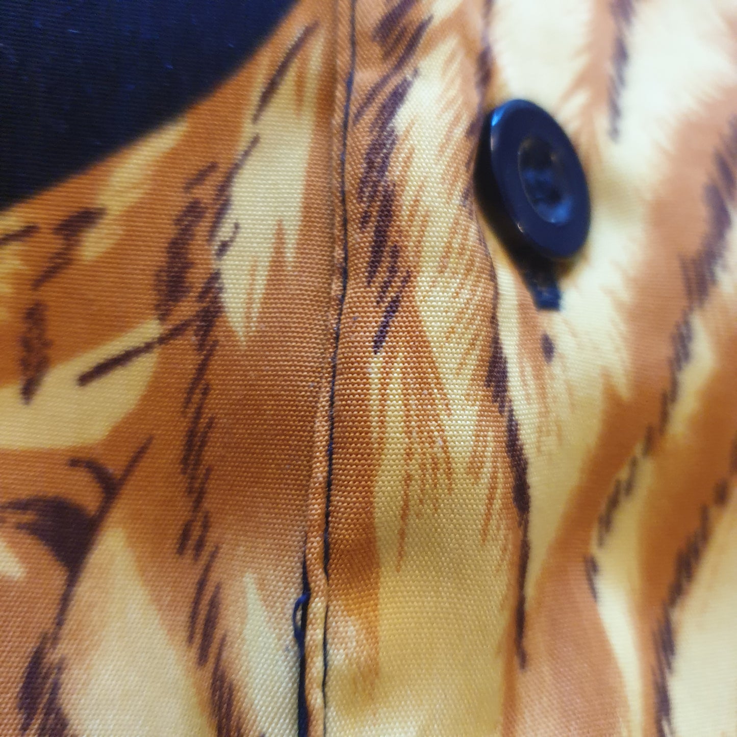Tiger Shirt XL